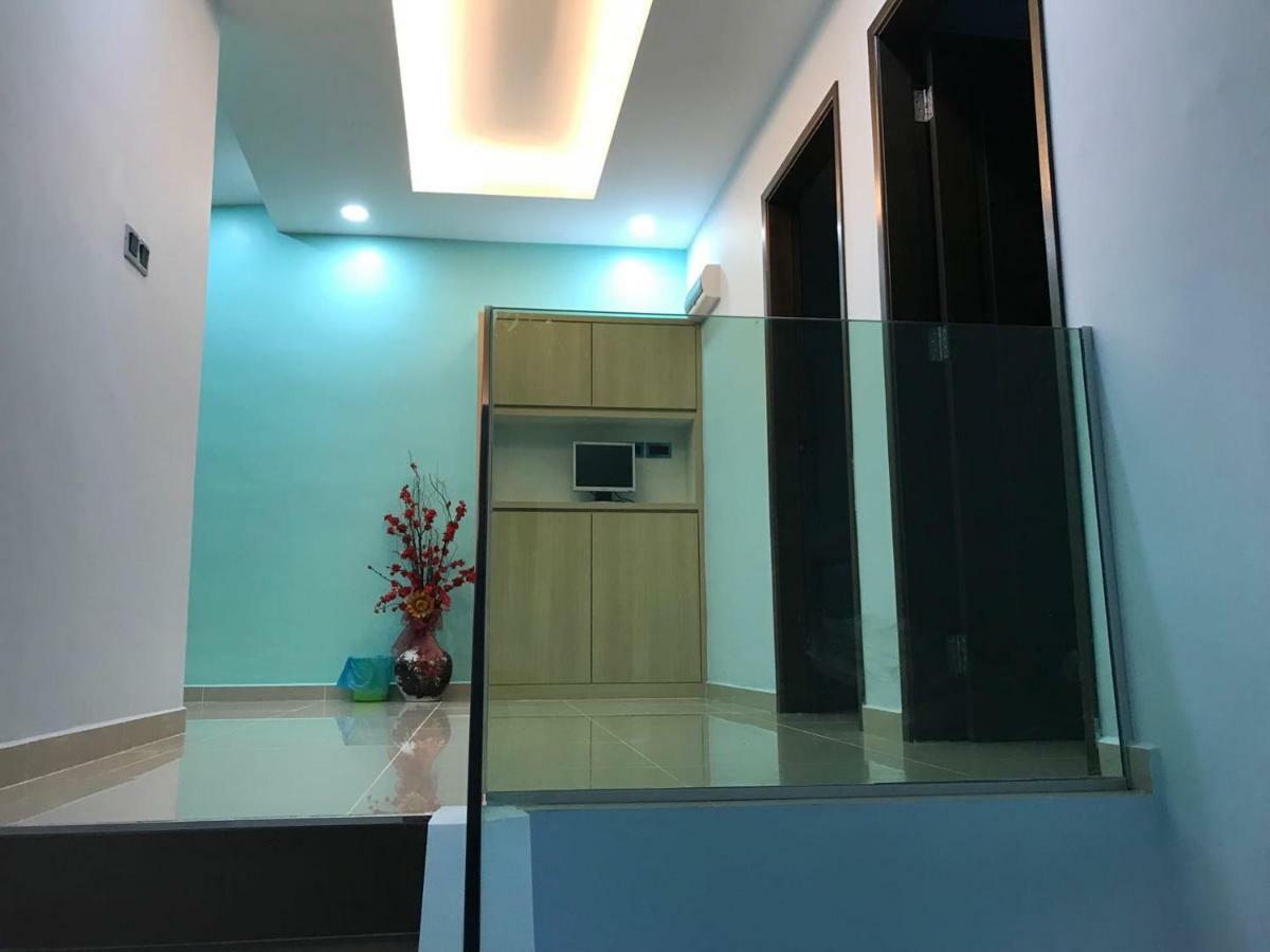 Homestay Stardow~星窗名宿~ Johor Bahru Exterior photo